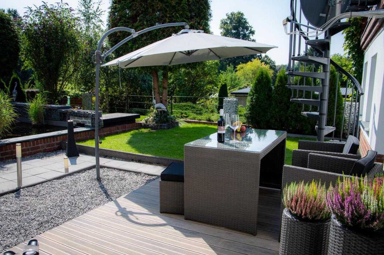 Unterschlupf Radeberg Mit Garten & Whirlpool Экстерьер фото